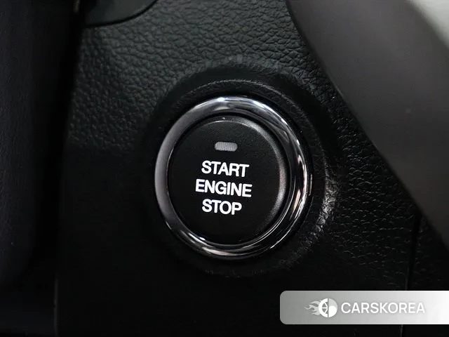 Ssangyong Tivoli Armor 2019 Белый из Кореи, фото 2