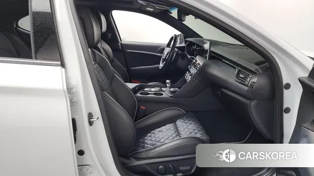 Genesis G70 2019 Белый из Кореи, фото 2