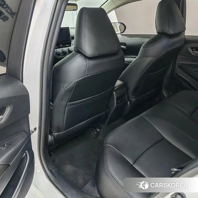 Toyota Corolla 2023 Белый из Китая, фото 2