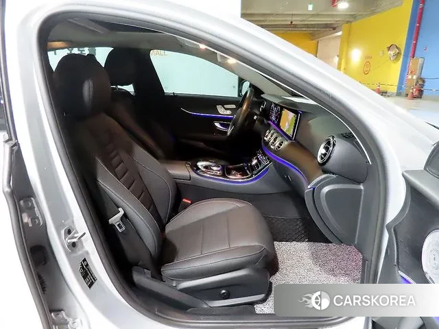 Mercedes-Benz E-Class W213 2020 Серебряный из Кореи, фото 2