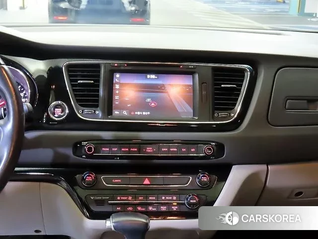 Kia All New Carnival 2018 Белый из Кореи, фото 2