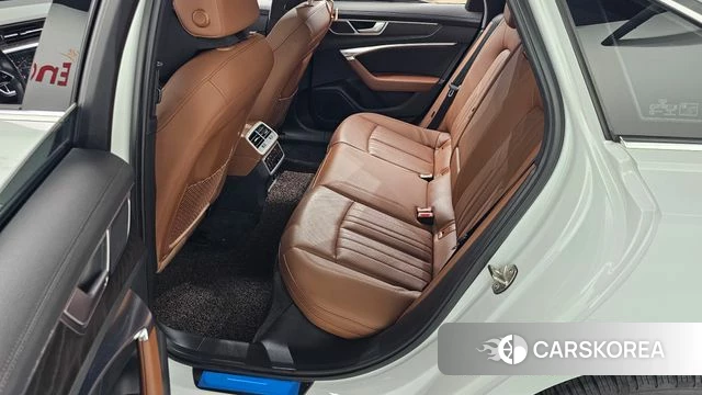 Audi A6 (C8) 2020 Белый из Кореи, фото 2