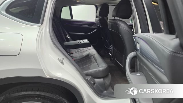 BMW X4 (G02) 2024 Белый из Кореи, фото 2