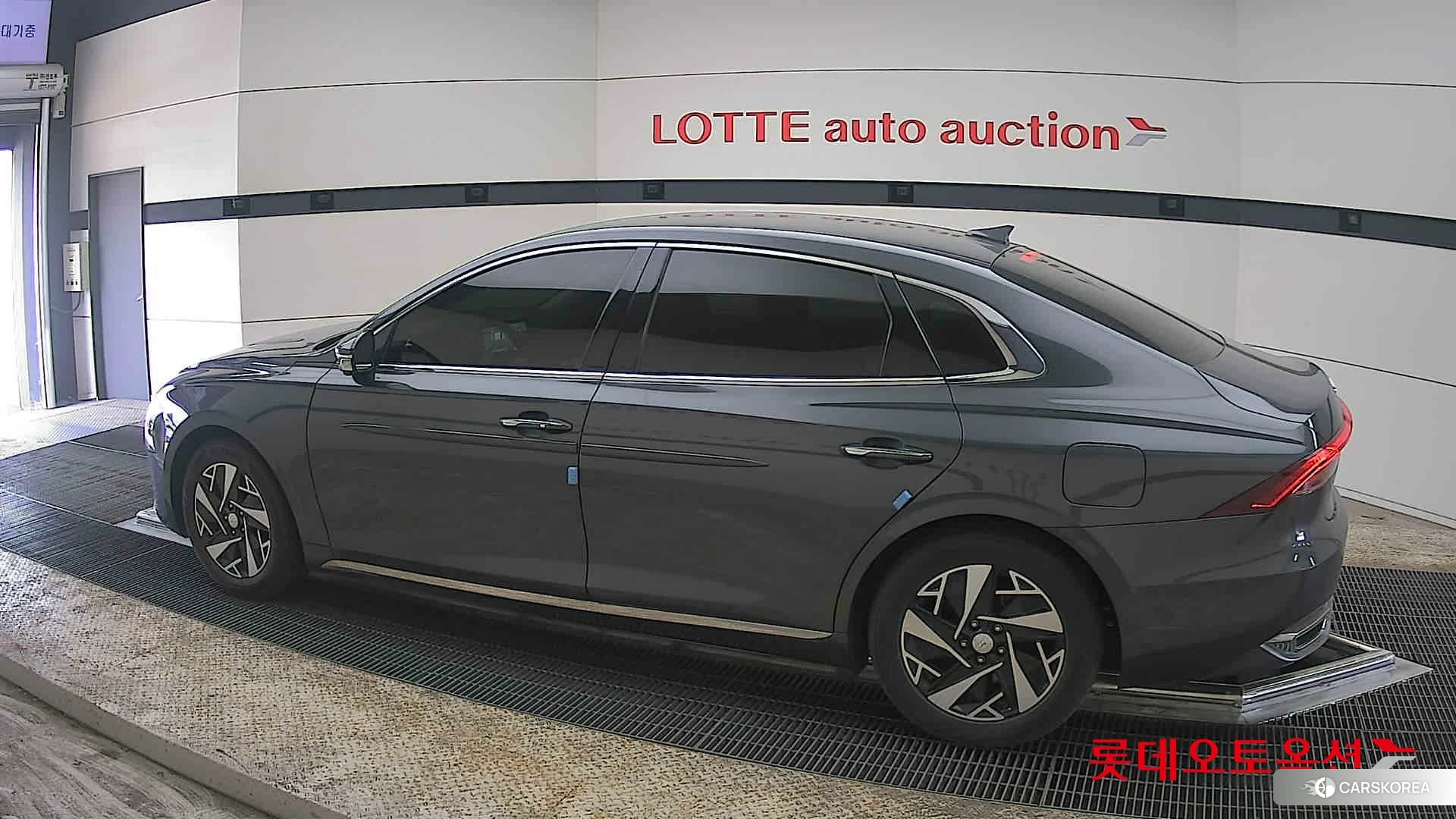 Hyundai Grandeur Hybrid 2022 Nocturne Grey Metallic из Кореи, фото 2