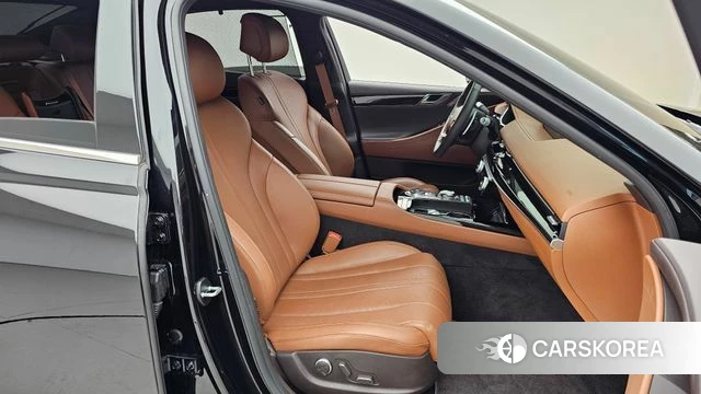 Genesis G80 (RG3) 2023 Черный из Кореи, фото 2