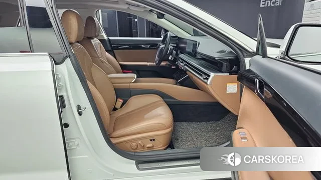 Hyundai Grandeur Hybrid (GN7) 2023 Белый из Кореи, фото 2