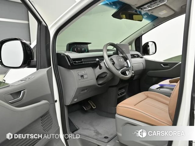 Hyundai Staria 2024 Белый из Кореи, фото 2