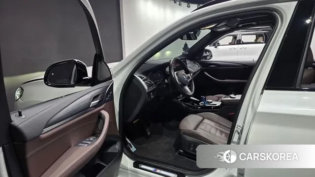 BMW iX3 2022 Белый из Кореи, фото 2