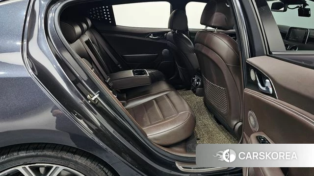 Kia Stinger 2018 Серый из Кореи, фото 2
