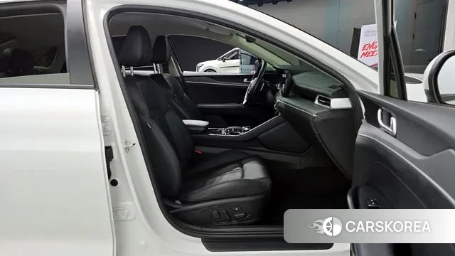 Kia K5 3rd generation 2020 Белый из Кореи, фото 2