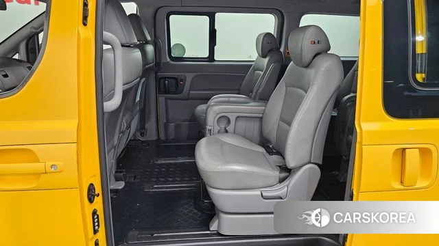 Hyundai The New Grand Starex 2018 Желтый из Кореи, фото 2