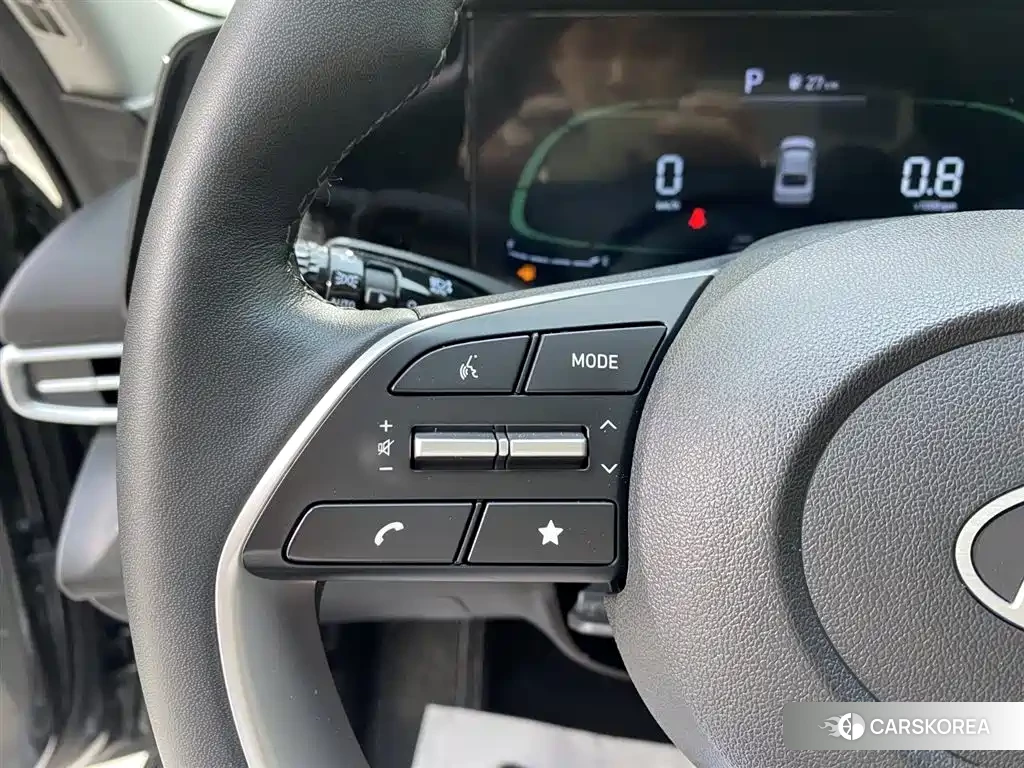 Hyundai Elantra 2023 Silver/gray из Китая, фото 2