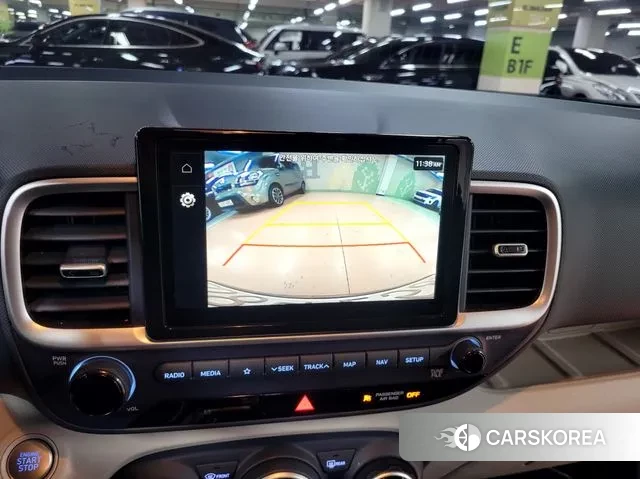 Hyundai Venue 2021 Белый из Кореи, фото 2