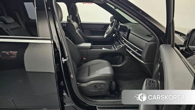 Hyundai Santa Fe (MX5) 2024 Черный из Кореи, фото 2