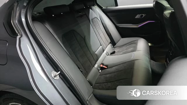 BMW 3 Series (G20) 2020 Серый из Кореи, фото 2