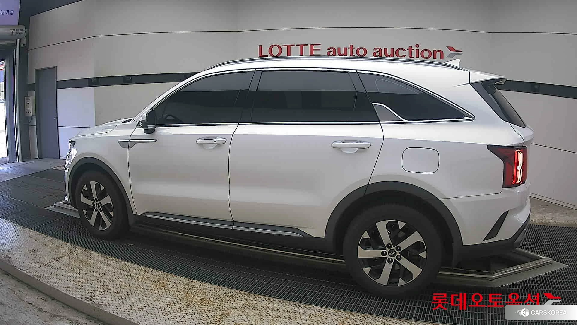 Kia Sorento 2021 Белый из Кореи, фото 2