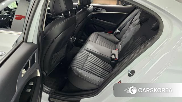 Genesis G70 2018 Белый из Кореи, фото 2