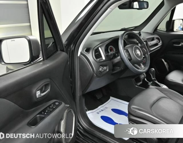 Jeep Renegade 2021 Черный из Кореи, фото 2