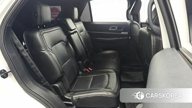 Ford Explorer 2018 Белый из Кореи, фото 2