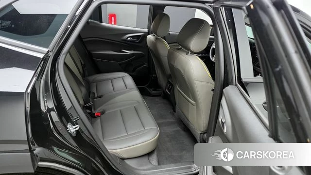 Chevrolet (GM Daewoo) Trax Crossover 2023 Черный из Кореи, фото 2