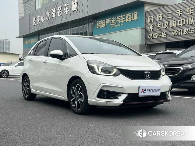 Honda LIFE 2023 Белый из Китая, фото 2
