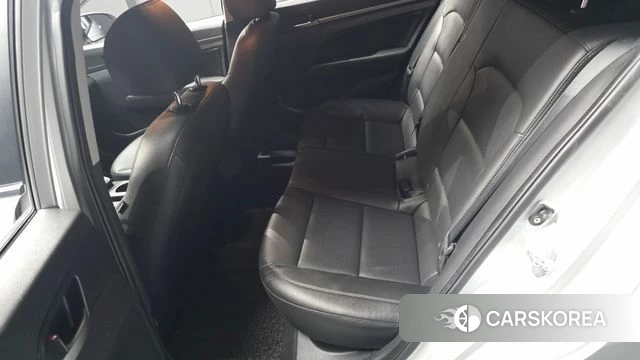 Hyundai Avante AD 2018 Серебряный из Кореи, фото 2