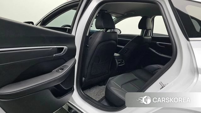 Hyundai Sonata D Edge (DN8) 2026 Белый из Кореи, фото 2