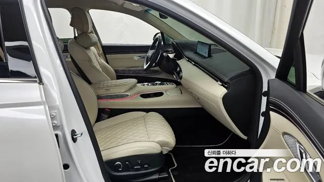 Genesis GV70 2023 Белый из Кореи, фото 2