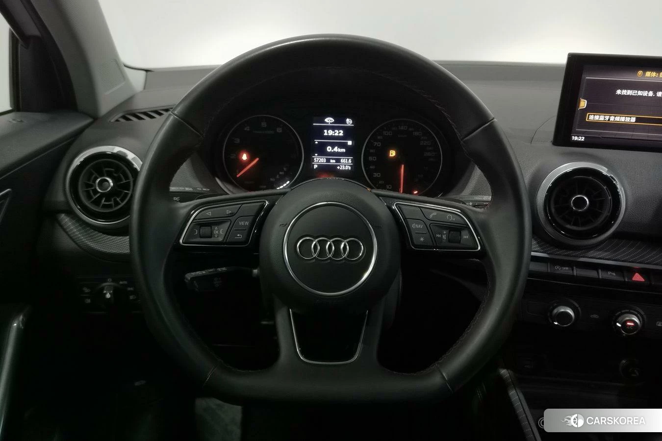 Audi Q2L 2021 Белый из Китая, фото 2