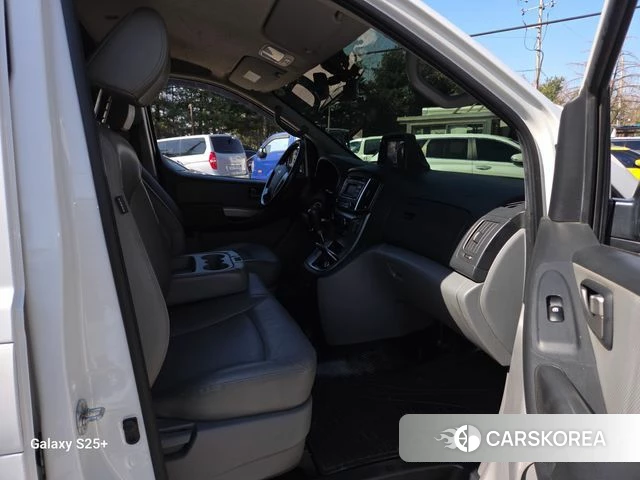 Hyundai The New Grand Starex 2018 Жемчужный цвет из Кореи, фото 2