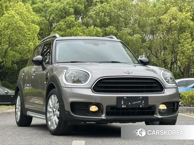 MINI COUNTRYMAN 2019 Темно-серый из Китая, фото 2