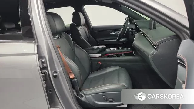 Genesis GV70 2022 Серебряный из Кореи, фото 2