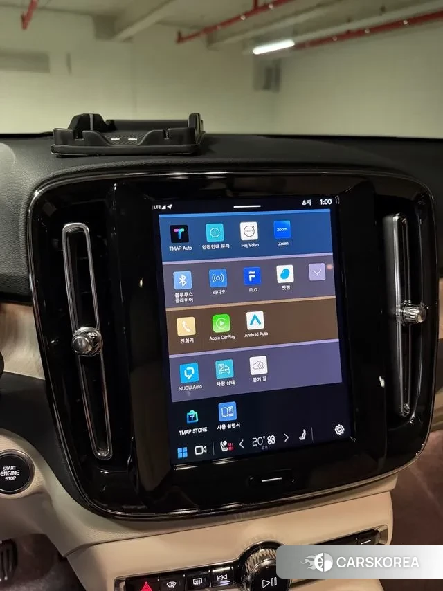 Volvo XC40 2025 Белый из Кореи, фото 2