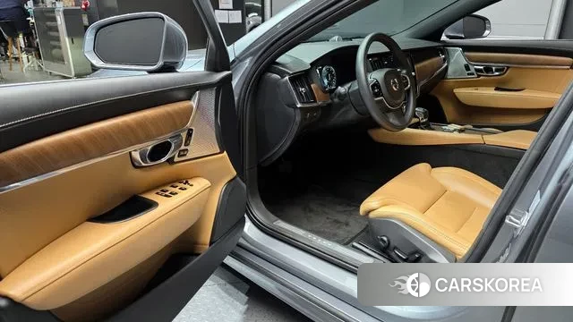 Volvo S90 2018 Серый из Кореи, фото 2