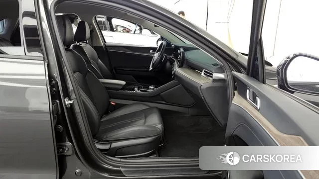 Kia K5 3rd generation 2023 Серый из Кореи, фото 2