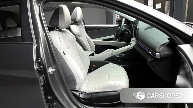 Hyundai Avante (CN7) 2021 Серый из Кореи, фото 2