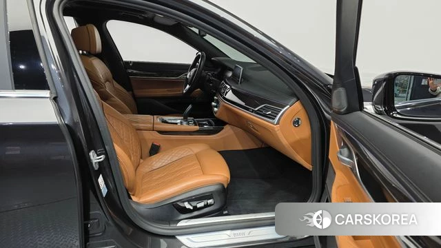 BMW 7 Series (G11) 2021 Серый из Кореи, фото 2