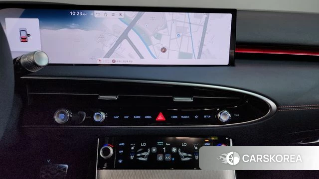 Genesis GV70 2024 Белый из Кореи, фото 2