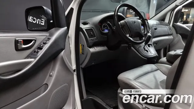 Hyundai The New Grand Starex 2019 Белый из Кореи, фото 2