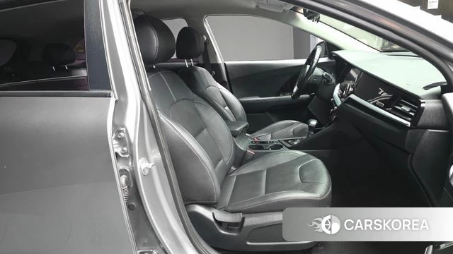 Kia The New Niro 2020 Серый из Кореи, фото 2