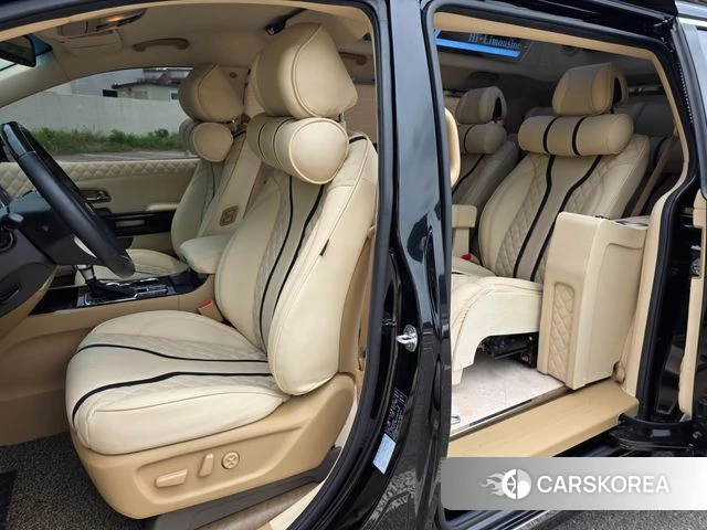 Kia The New Carnival 2020 Черный из Кореи, фото 2