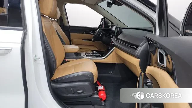Kia Carnival 4th generation 2022 Белый из Кореи, фото 2