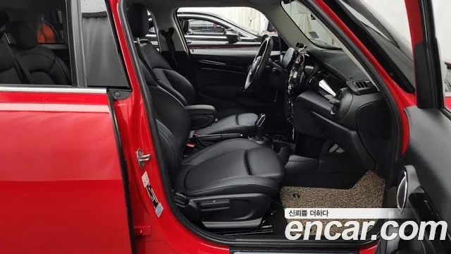 Mini Cooper 2021 Красный из Кореи, фото 2