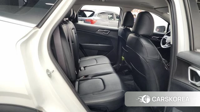 Kia Sportage 5th Generation 2022 Белый из Кореи, фото 2