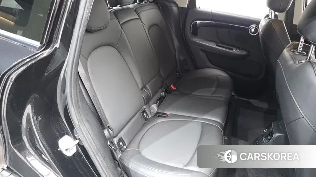 Mini Cooper Countryman 2022 Черный из Кореи, фото 2