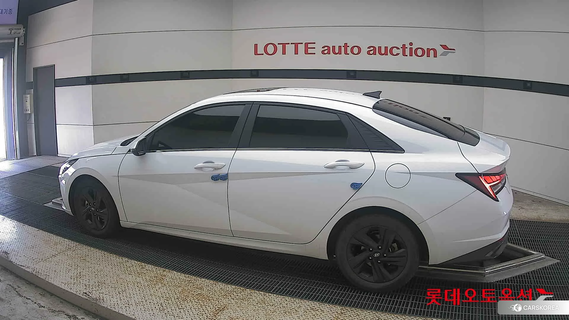 Hyundai Avante 2021 Polar White из Кореи, фото 2
