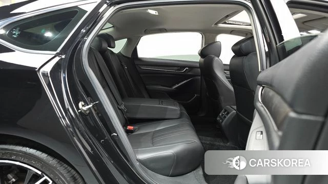 Honda Accord 10th Generation 2021 Черный из Кореи, фото 2