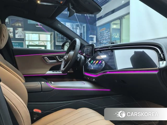 Mercedes-Benz E-class 2025 Черный из Китая, фото 2