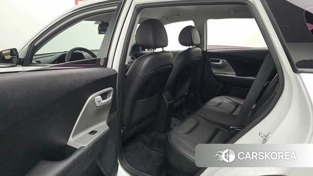 Kia Niro 2019 Белый из Кореи, фото 2