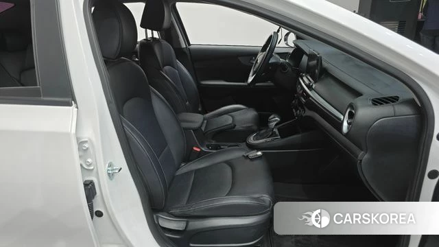 Kia Come New K3 2019 Белый из Кореи, фото 2